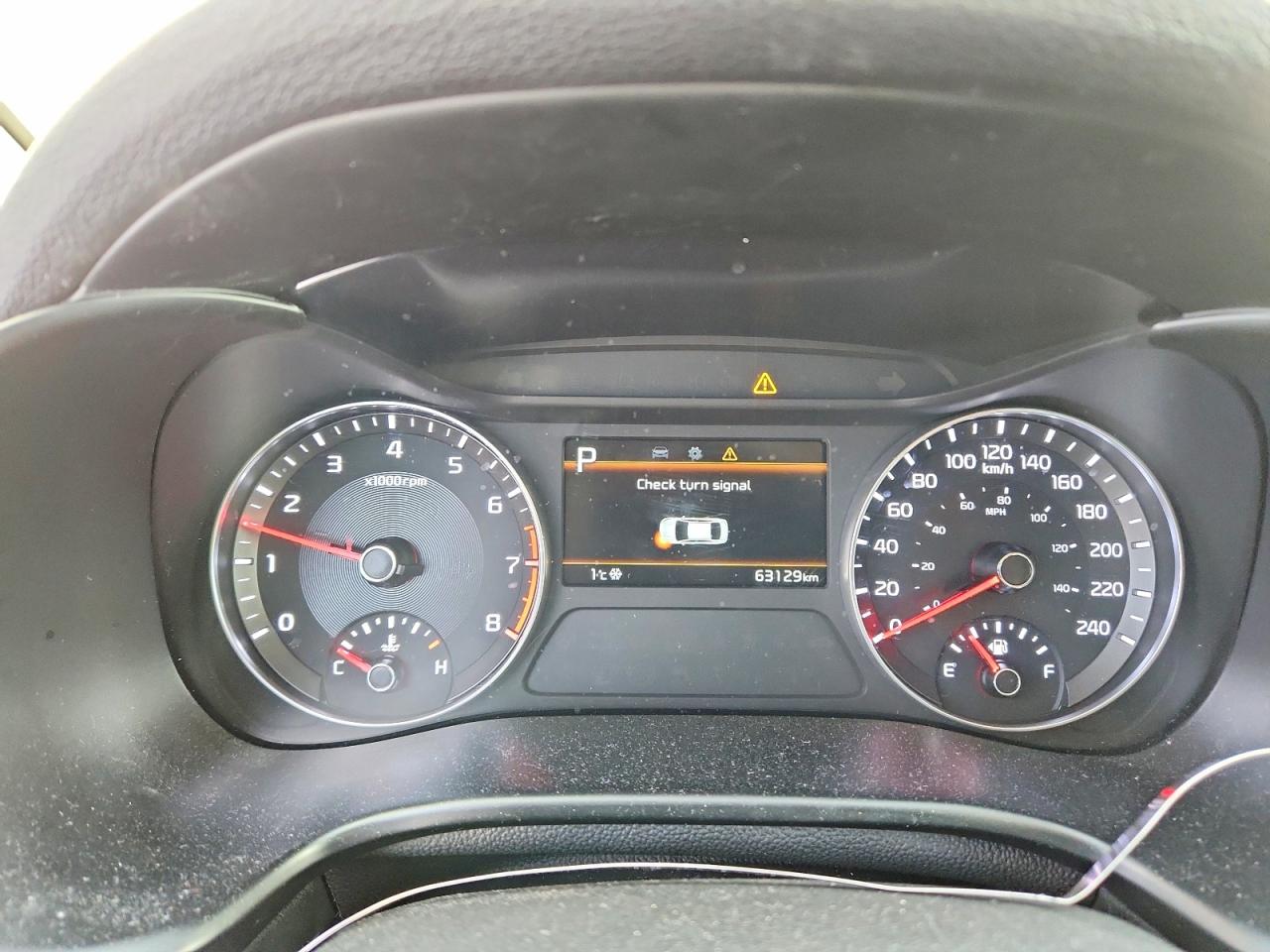 2023 KIA FORTE LX photo 9