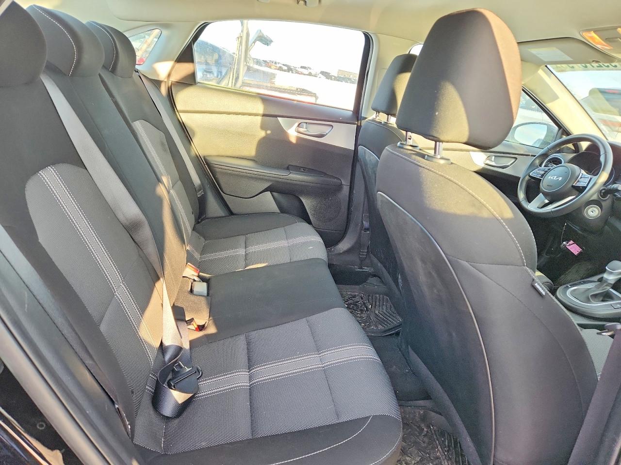 2023 KIA FORTE LX photo 10