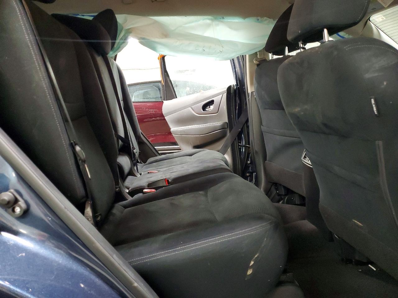 2016 NISSAN ROGUE S photo 19