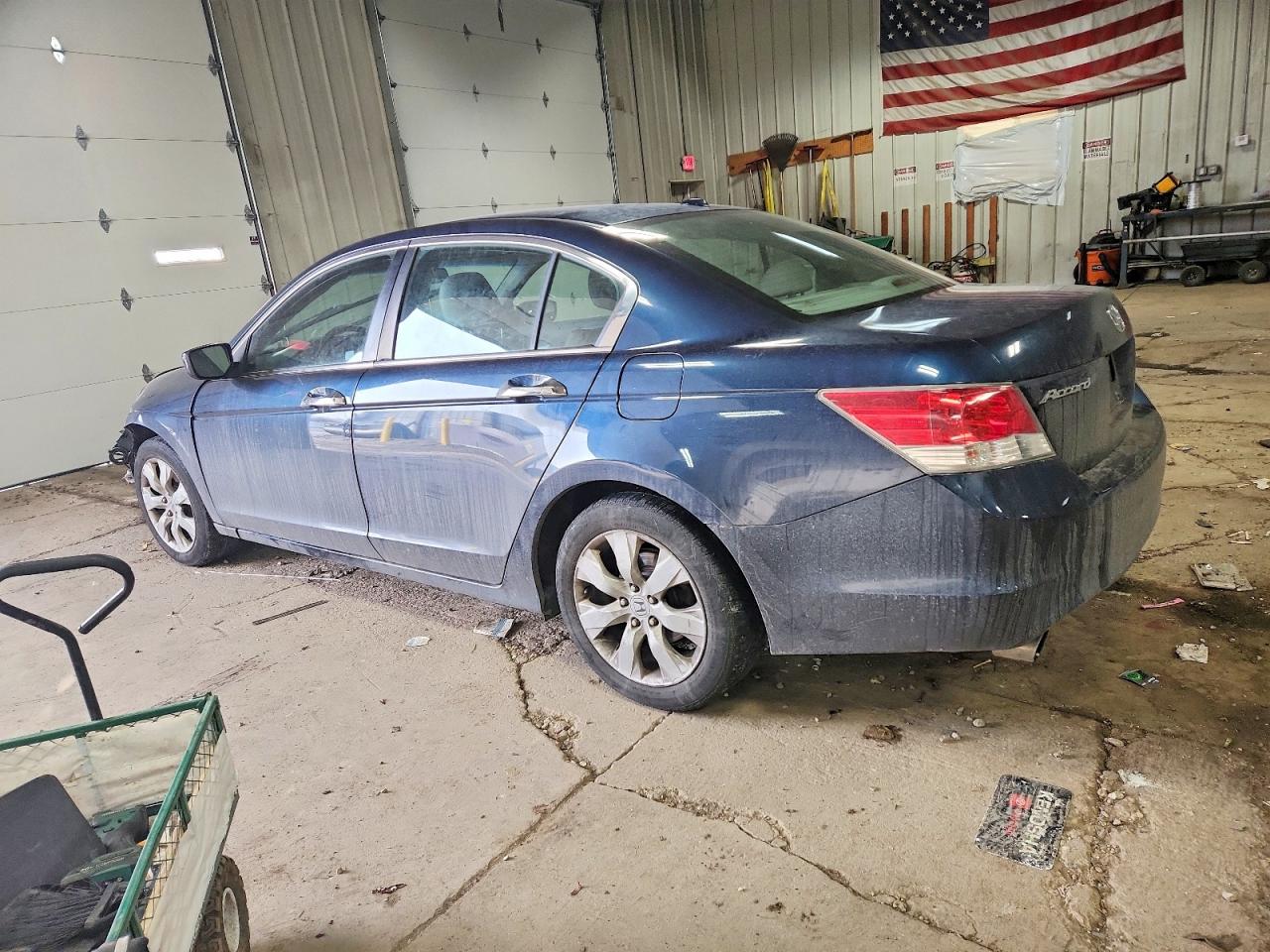 2010 HONDA ACCORD EXL photo 2