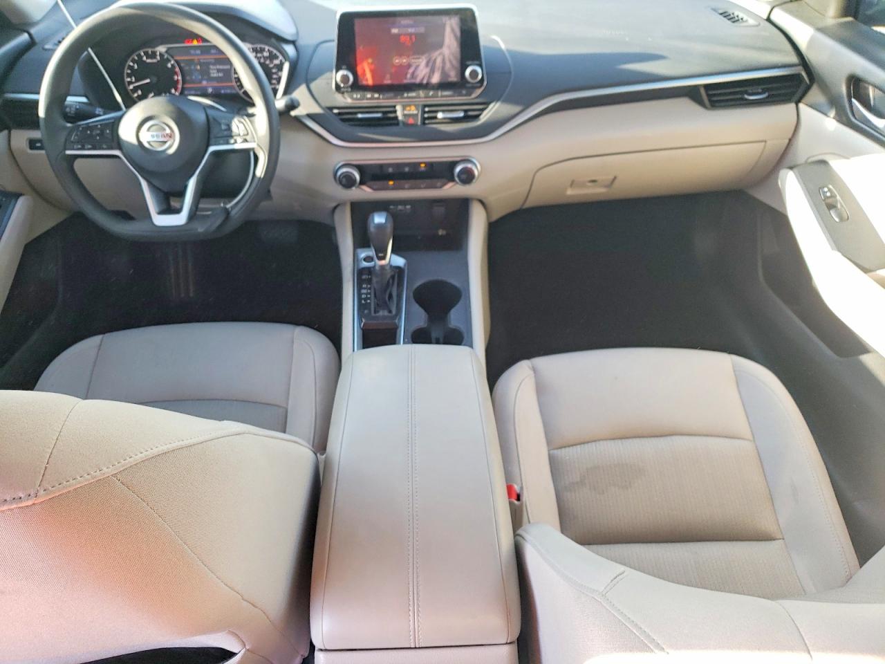 2019 NISSAN ALTIMA S photo 8