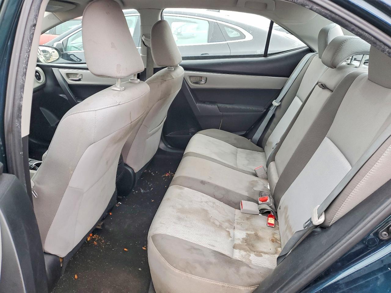 2017 TOYOTA COROLLA L photo 10