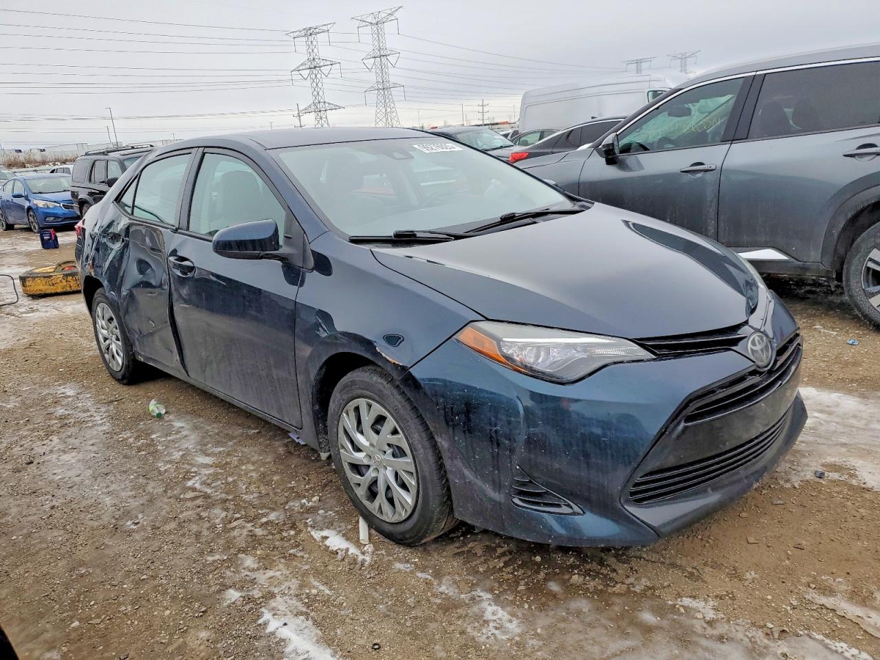 2017 TOYOTA COROLLA L photo 4