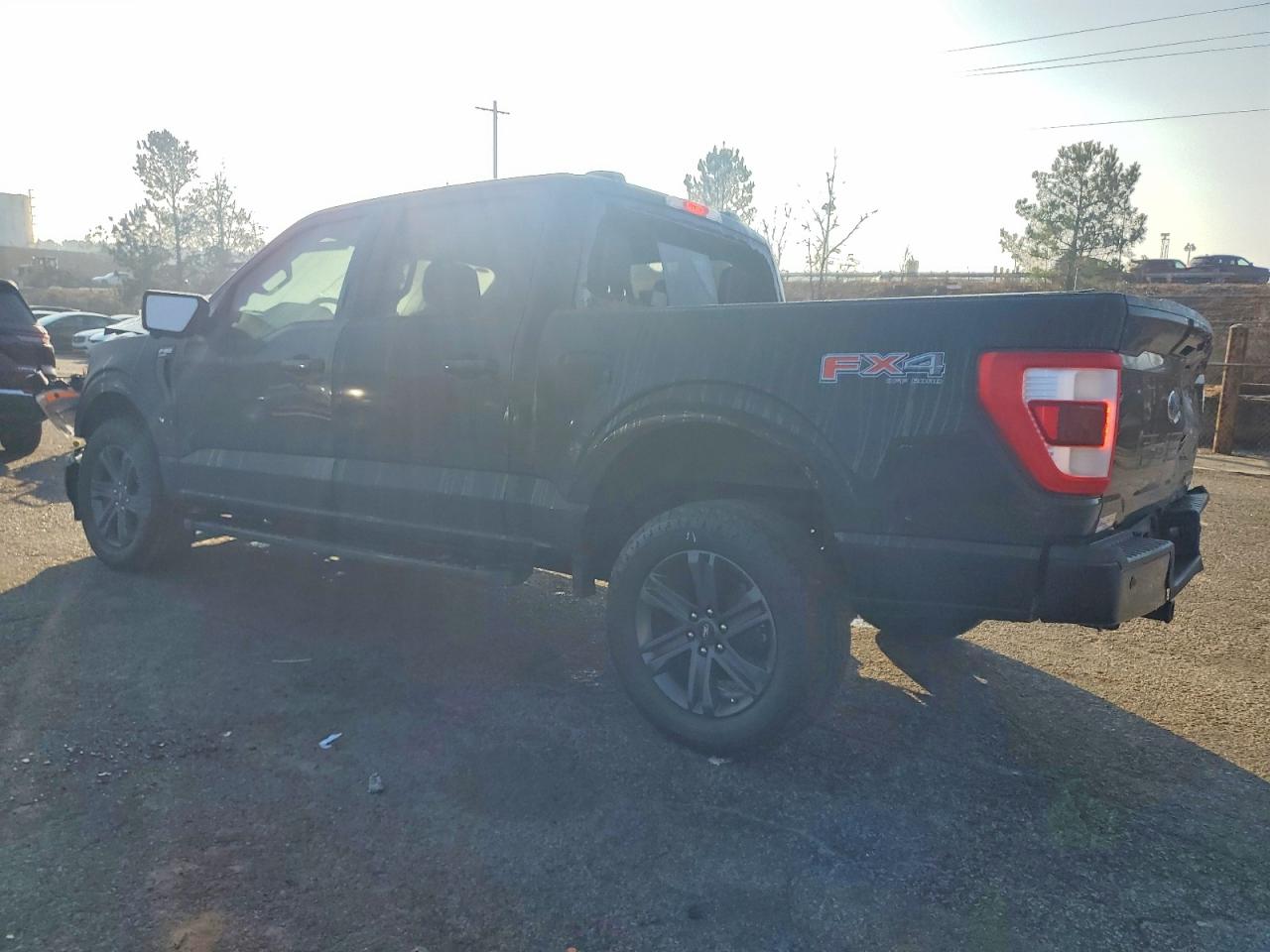 2023 FORD F150 SUPERCREW photo 2