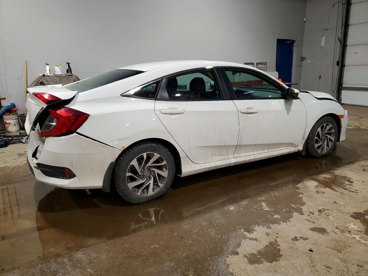 2016 HONDA CIVIC EX photo 3