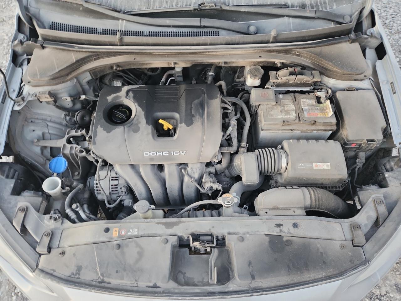 2017 HYUNDAI ELANTRA SE photo 11
