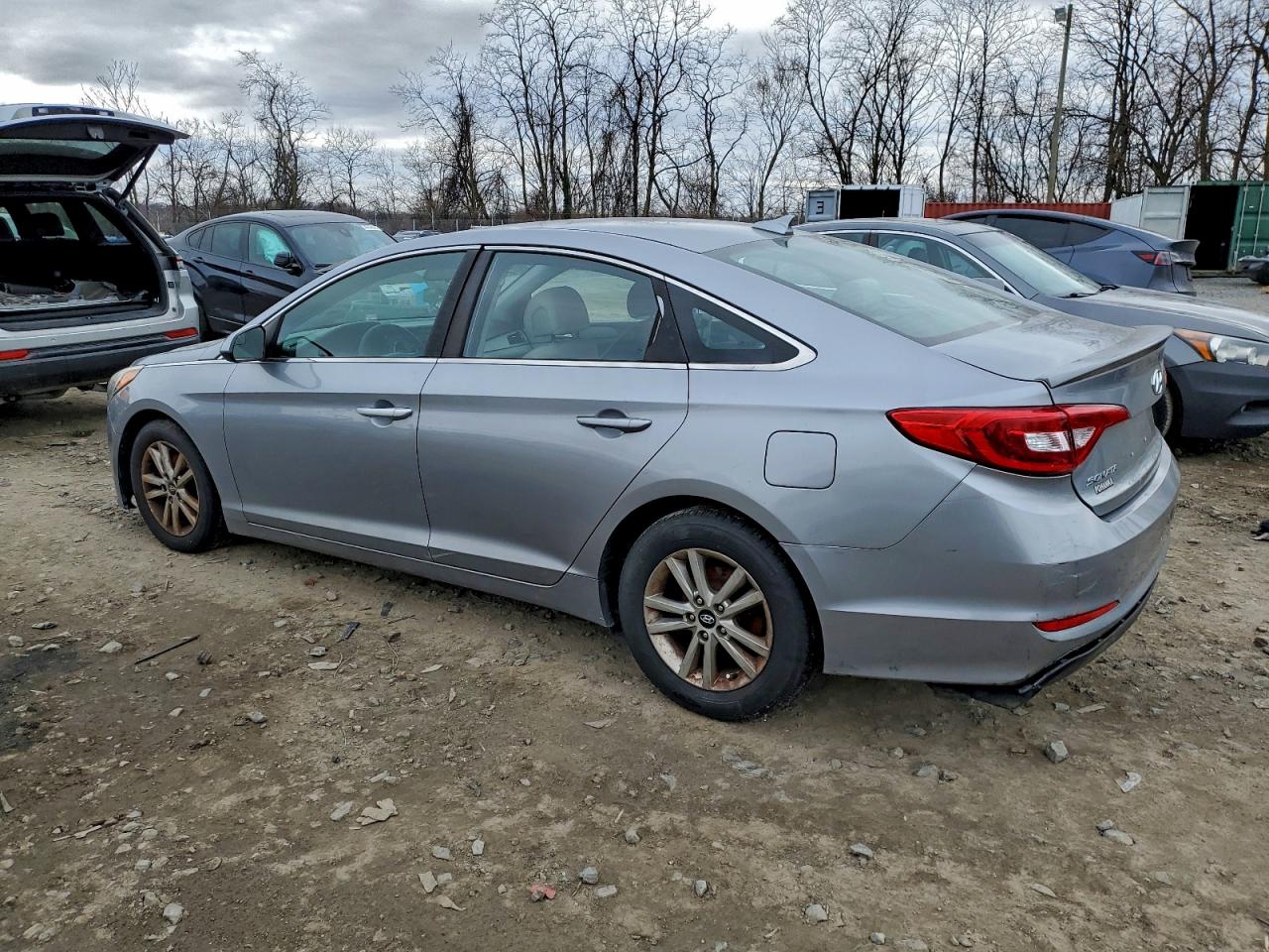 2015 HYUNDAI SONATA SE photo 3