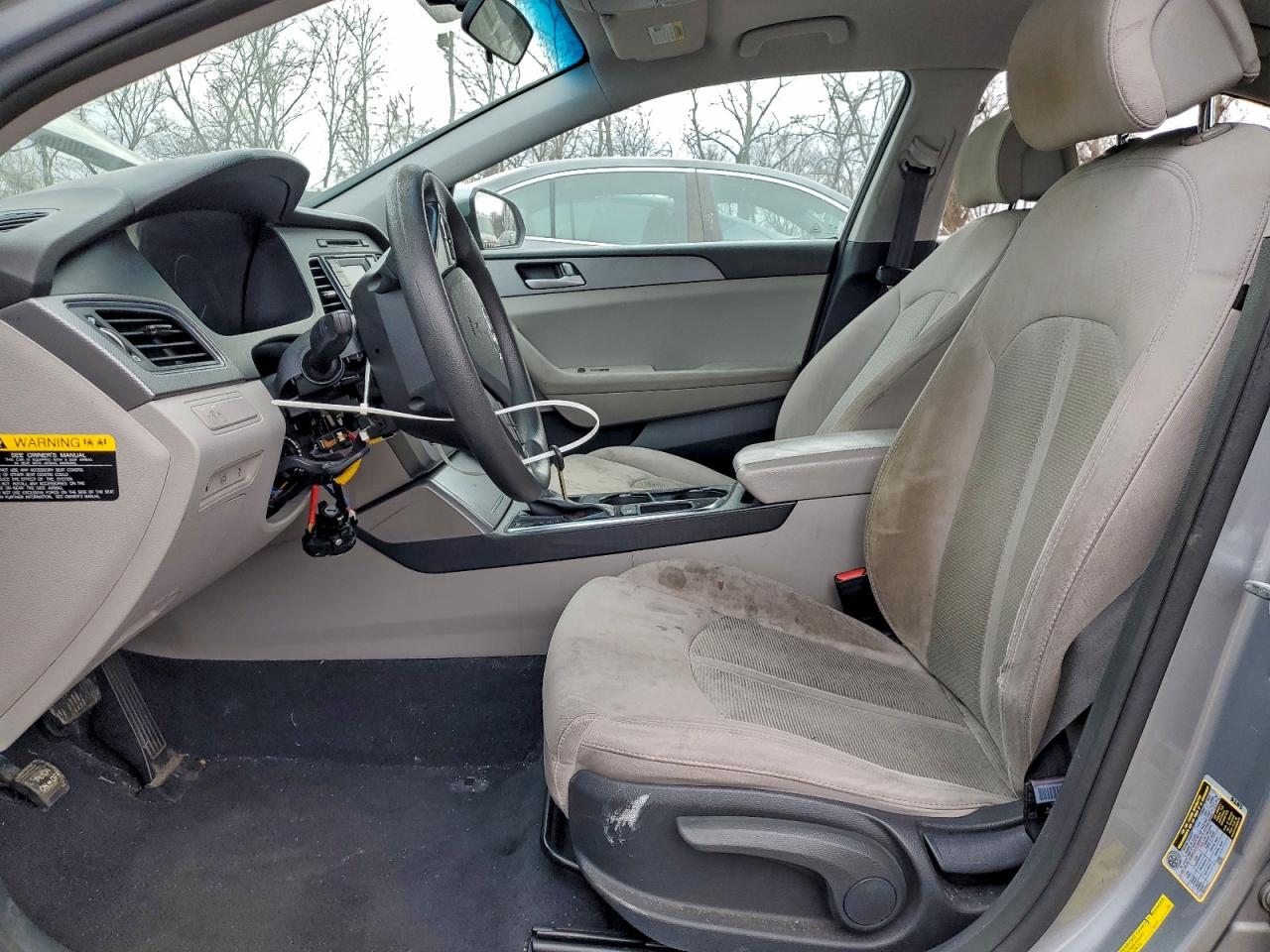 2015 HYUNDAI SONATA SE photo 13