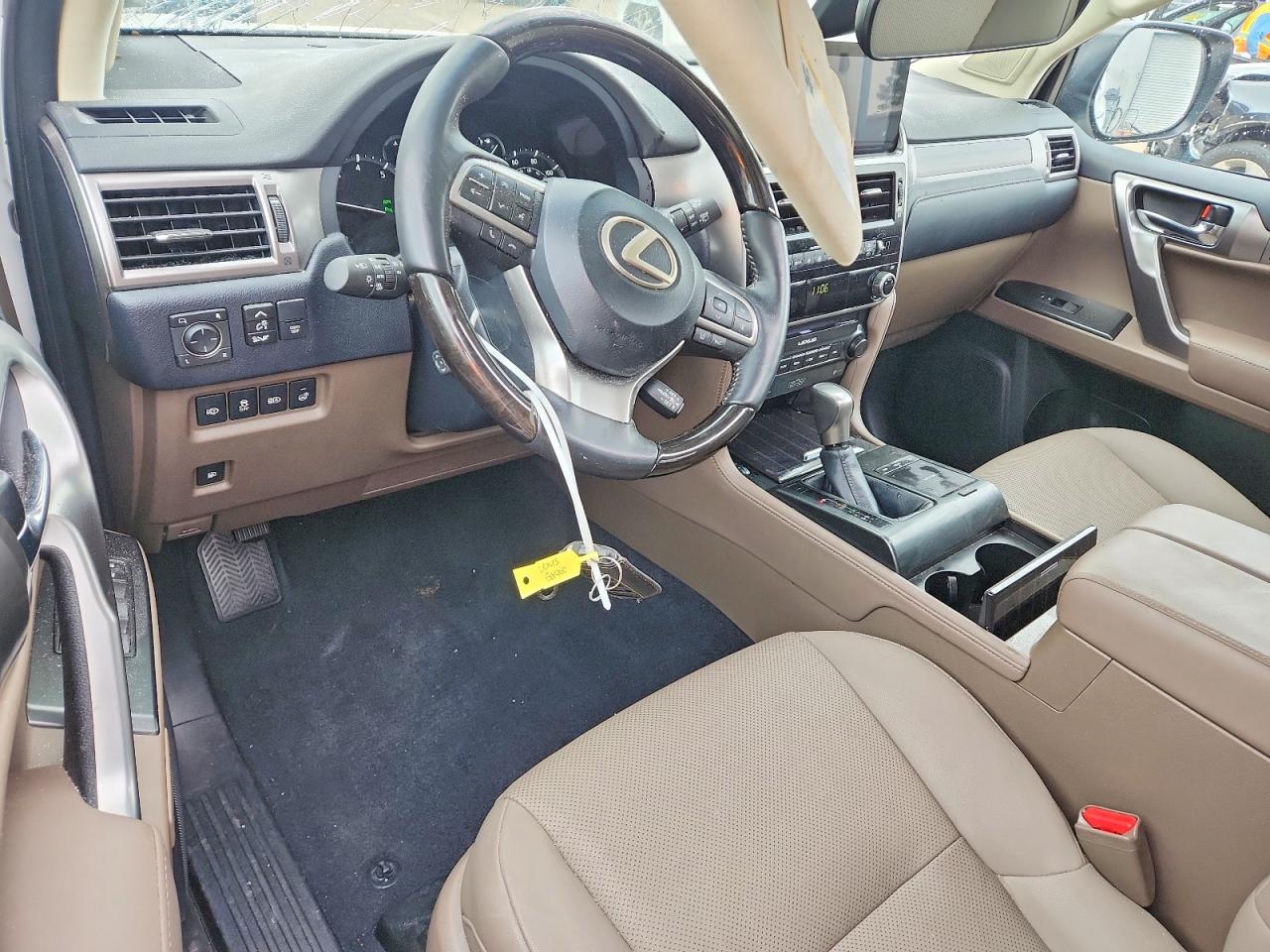 2023 LEXUS GX 460 photo 8