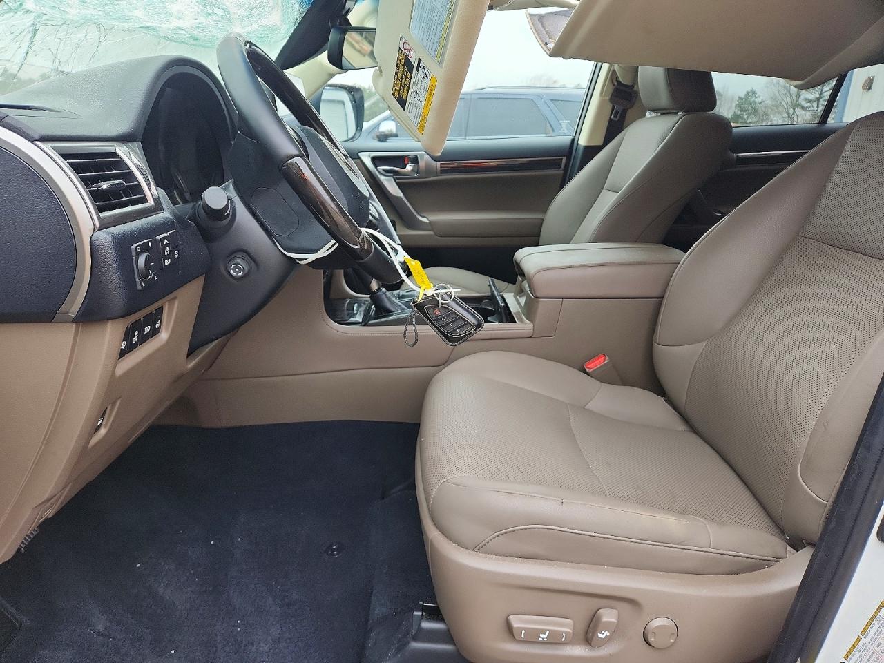 2023 LEXUS GX 460 photo 7