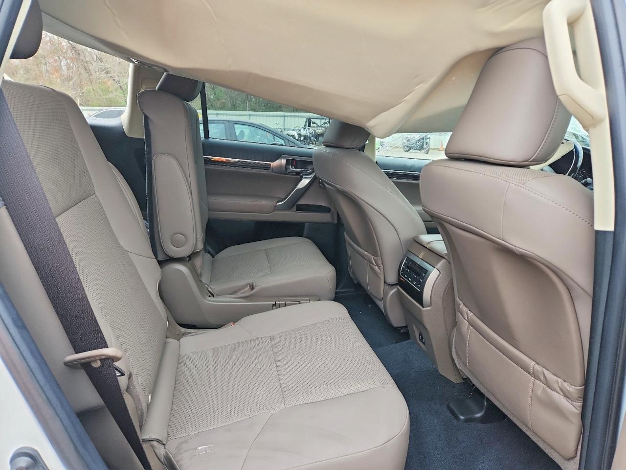 2023 LEXUS GX 460 photo 11