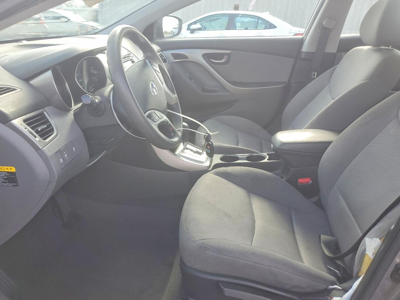 2012 HYUNDAI ELANTRA GLS photo 7