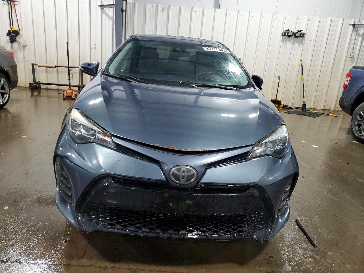 2019 TOYOTA COROLLA SE photo 9