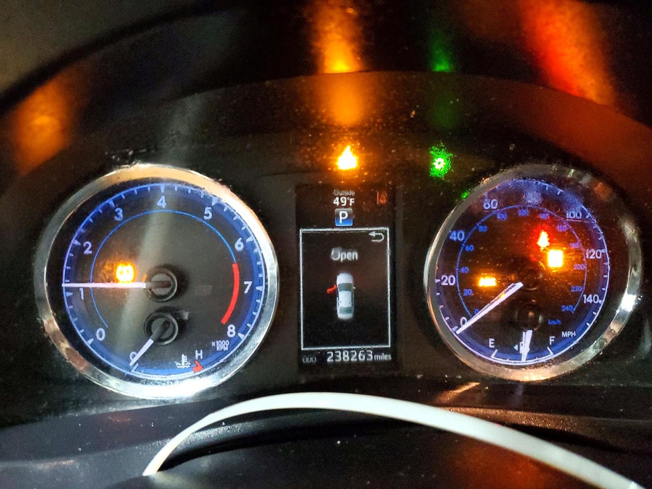 2019 TOYOTA COROLLA SE photo 17