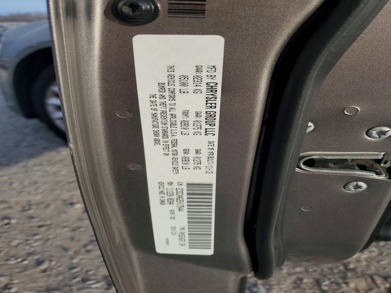 2014 CHRYSLER 300 photo 23
