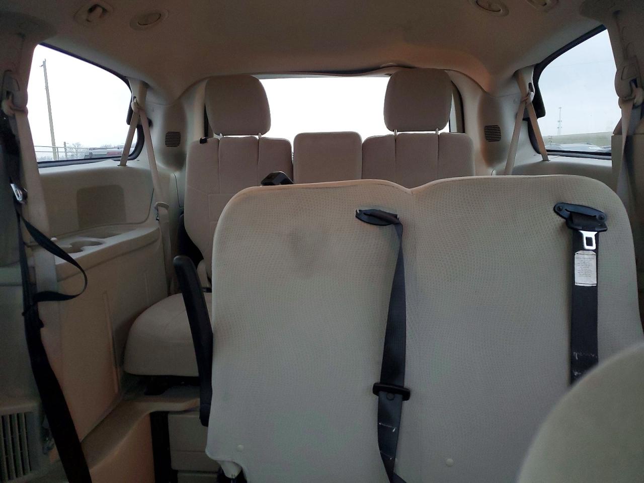2013 DODGE GRAND CARAVAN SE photo 10