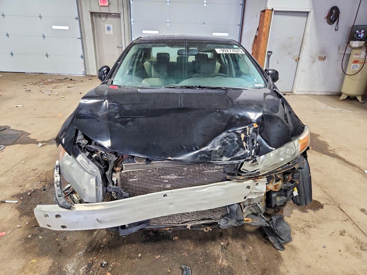 2012 HONDA CIVIC LX photo 5
