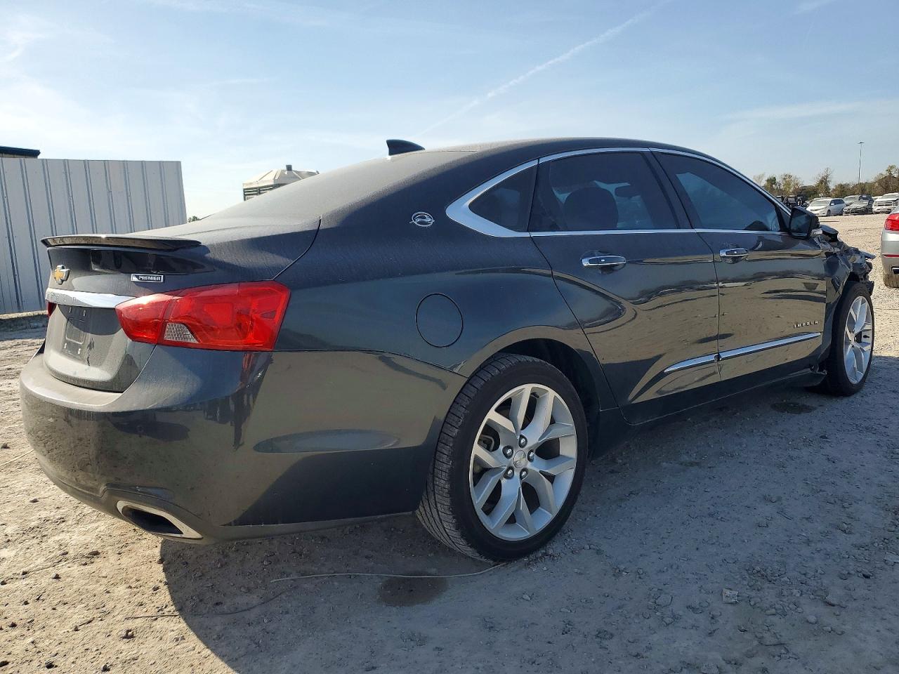 2018 CHEVROLET IMPALA PREMIER photo 3