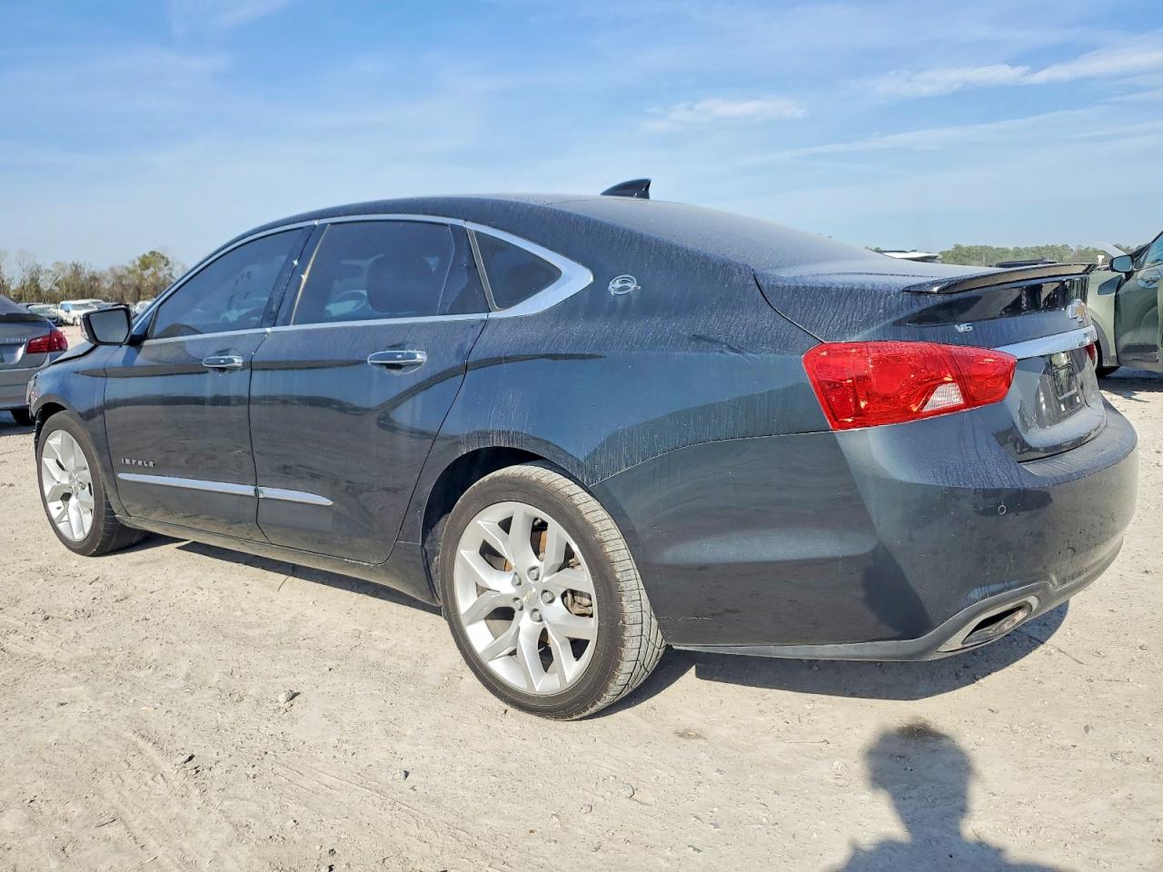 2018 CHEVROLET IMPALA PREMIER photo 2
