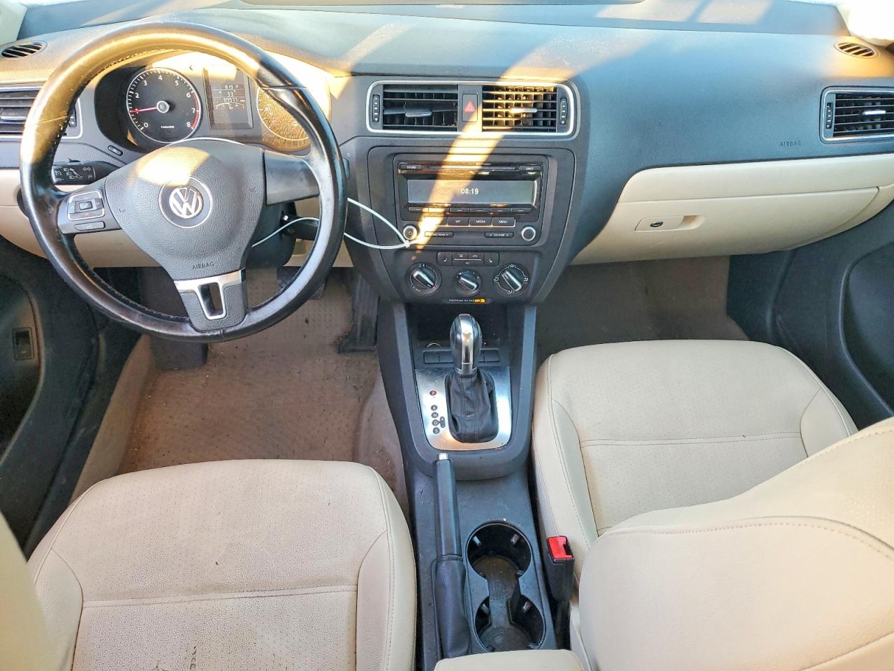 2012 VOLKSWAGEN JETTA SE photo 8