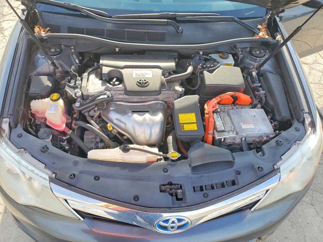 2012 TOYOTA CAMRY HYBRID photo 11