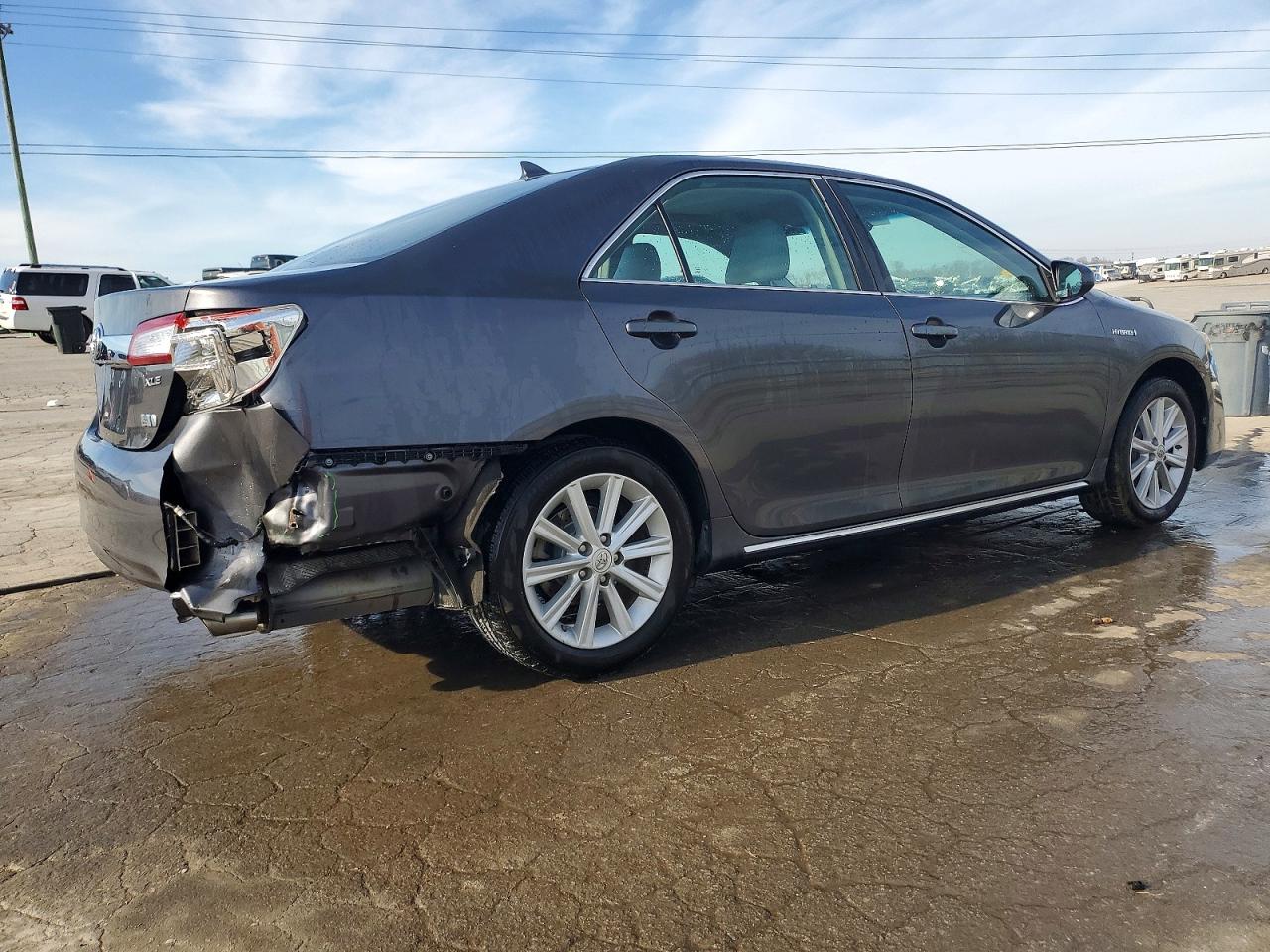 2012 TOYOTA CAMRY HYBRID photo 3