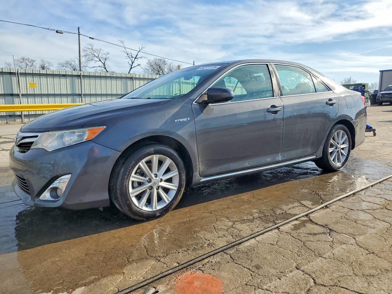 2012 TOYOTA CAMRY