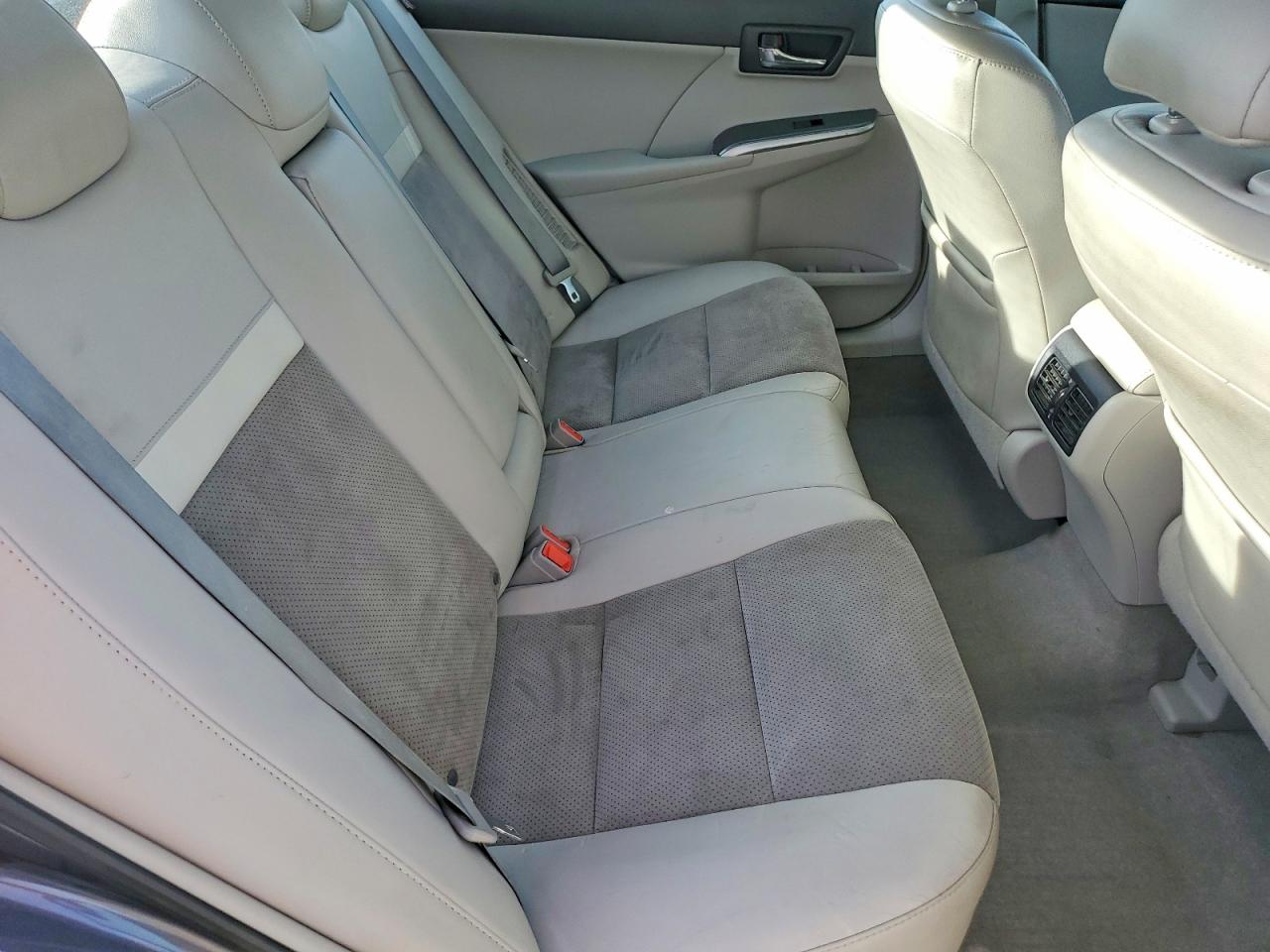 2012 TOYOTA CAMRY HYBRID photo 10