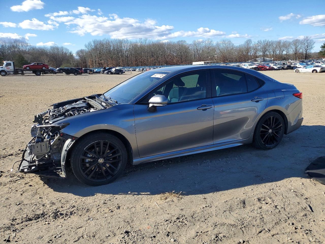 2025 TOYOTA CAMRY XSE photo 2