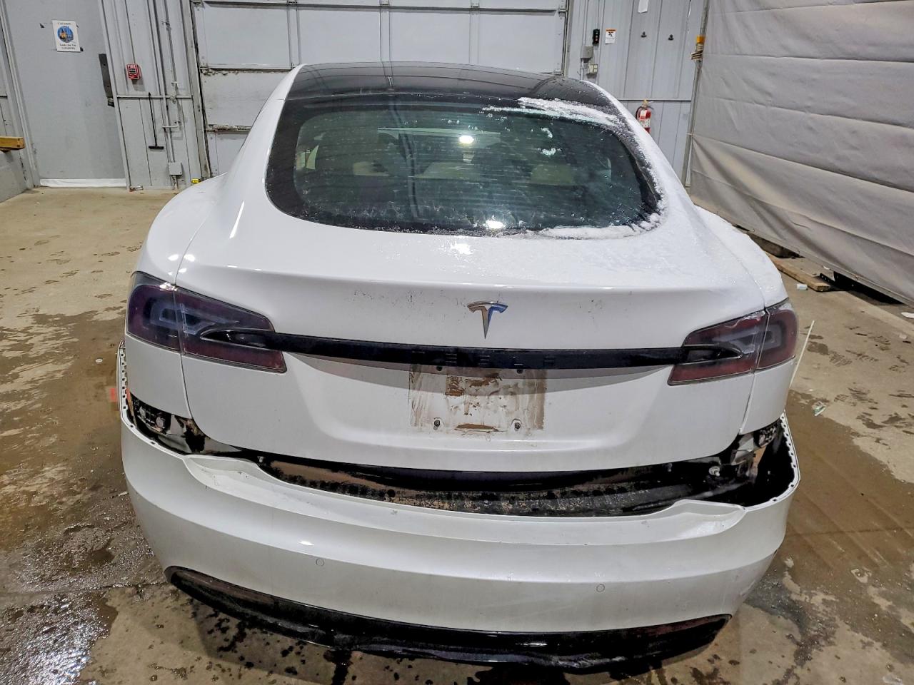 2022 TESLA MODEL S photo 6