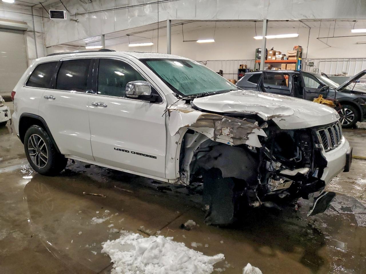2020 JEEP GRAND CHEROKEE LIMITED photo 4