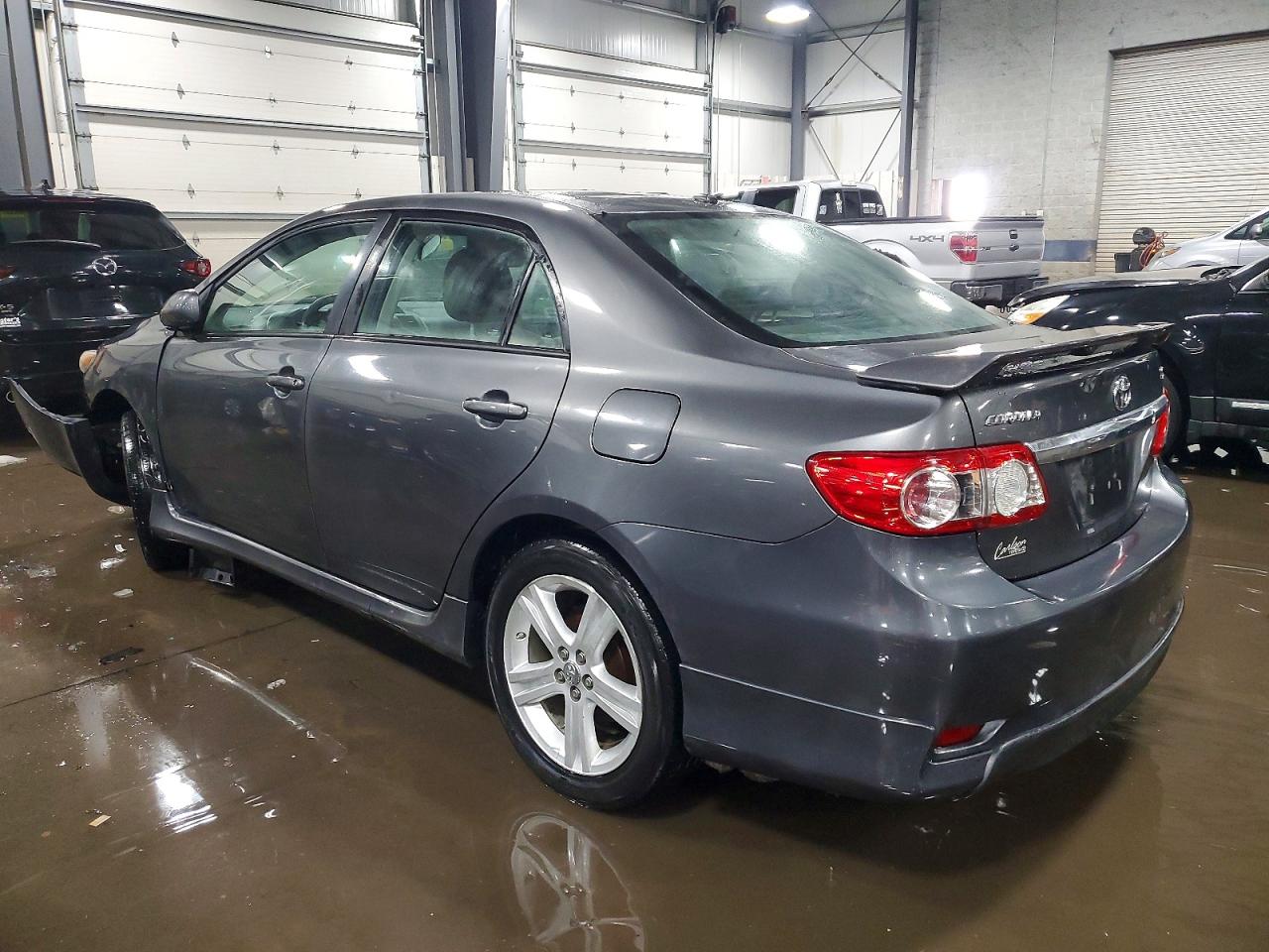 2013 TOYOTA COROLLA BASE photo 2