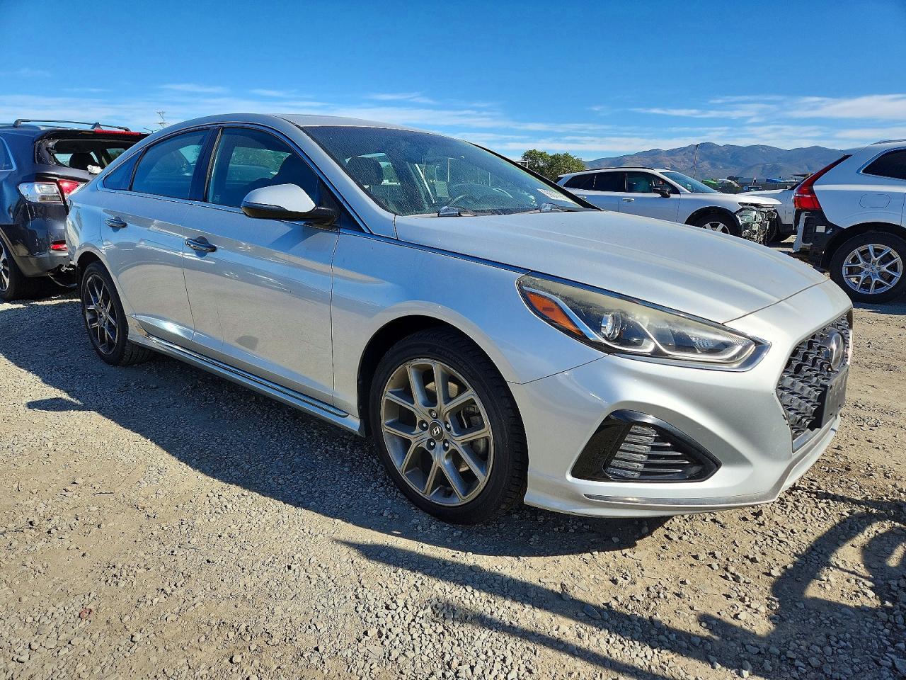 2018 HYUNDAI SONATA SPORT photo 4
