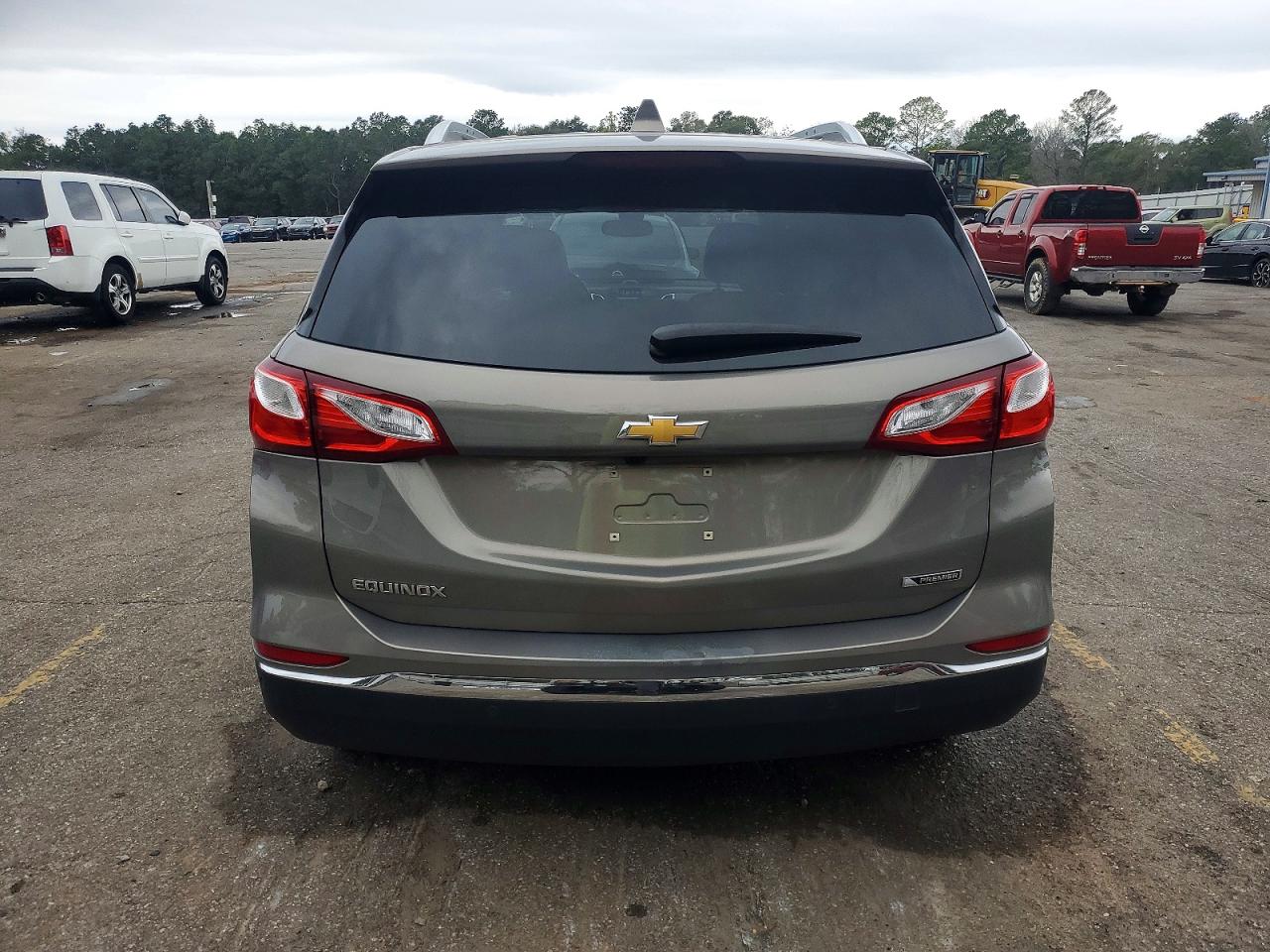 2018 CHEVROLET EQUINOX PREMIER photo 6