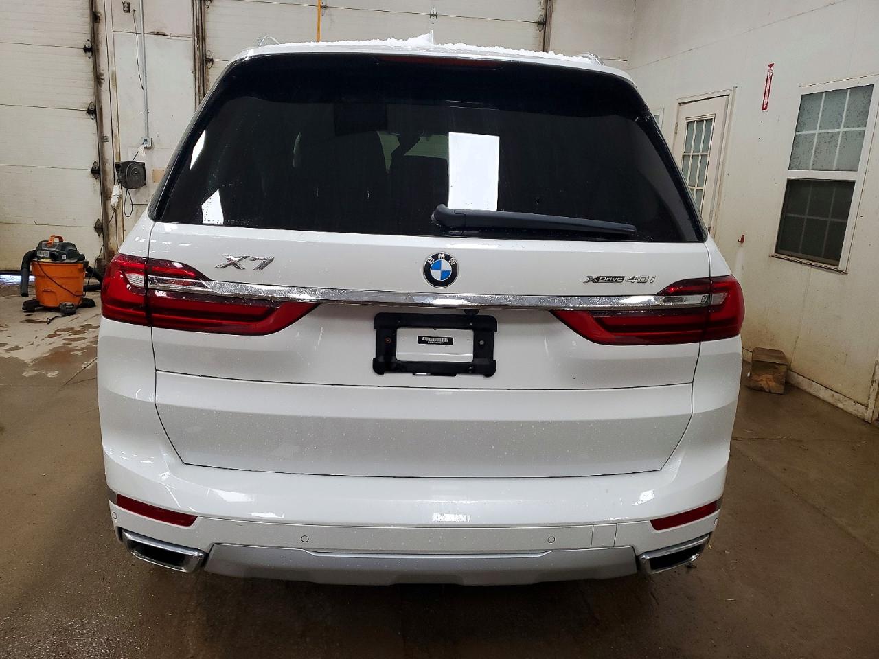 2022 BMW X7 XDRIVE40I photo 11