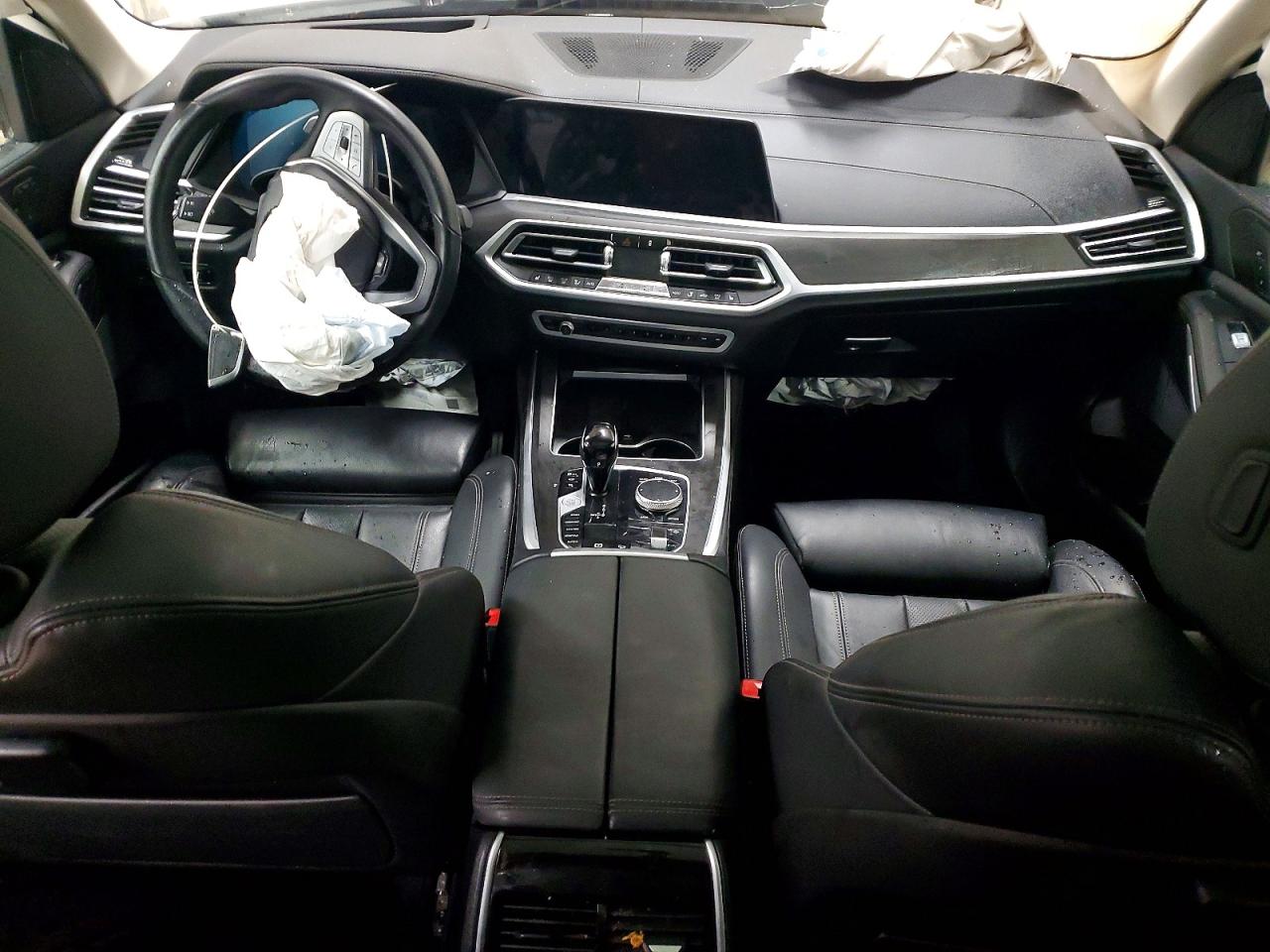 2022 BMW X7 XDRIVE40I photo 15