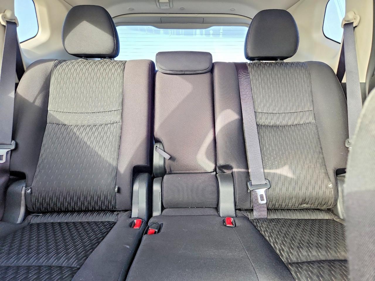 2019 NISSAN ROGUE S photo 10