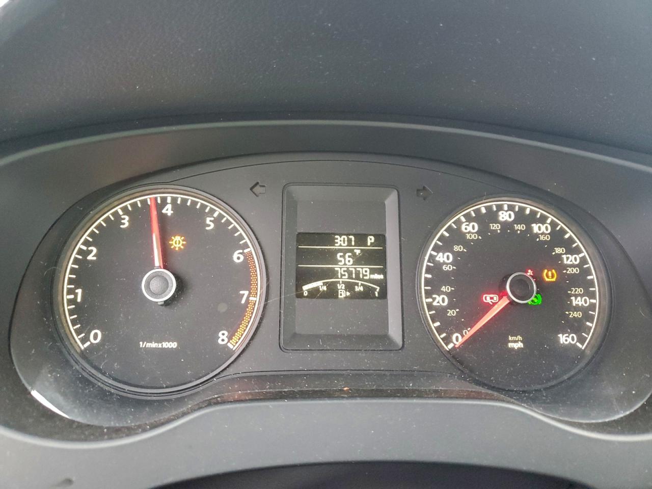 2011 VOLKSWAGEN JETTA BASE photo 9