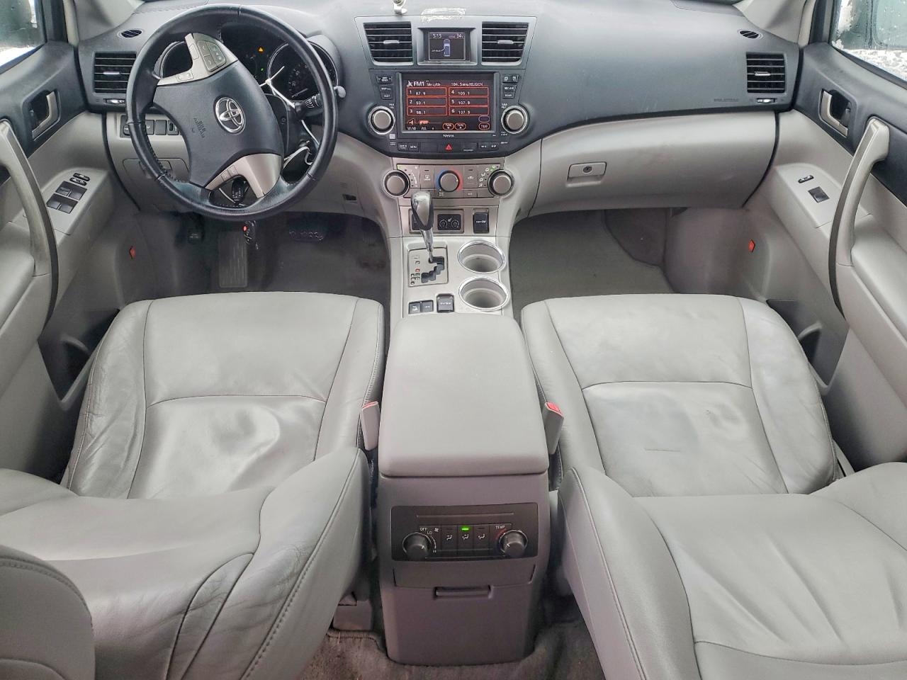 2008 TOYOTA HIGHLANDER SPORT photo 8