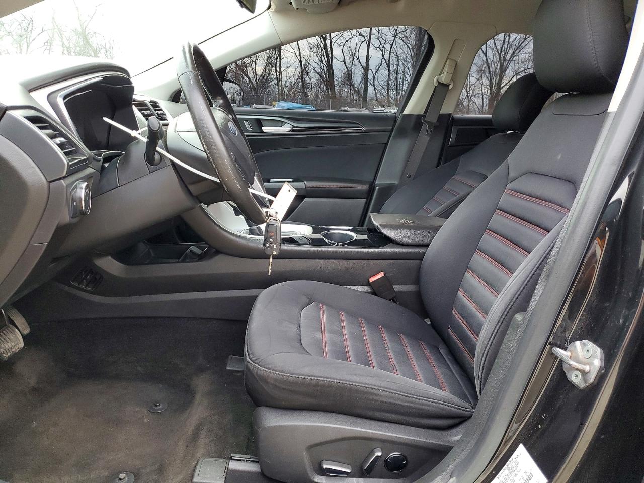 2013 FORD FUSION SE photo 7