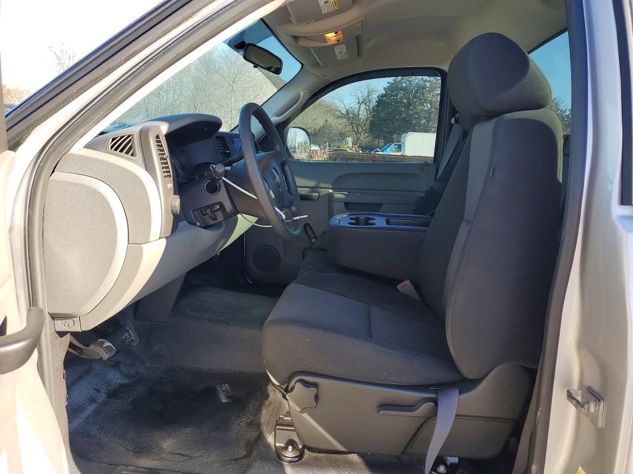 2011 GMC SIERRA C1500 photo 7