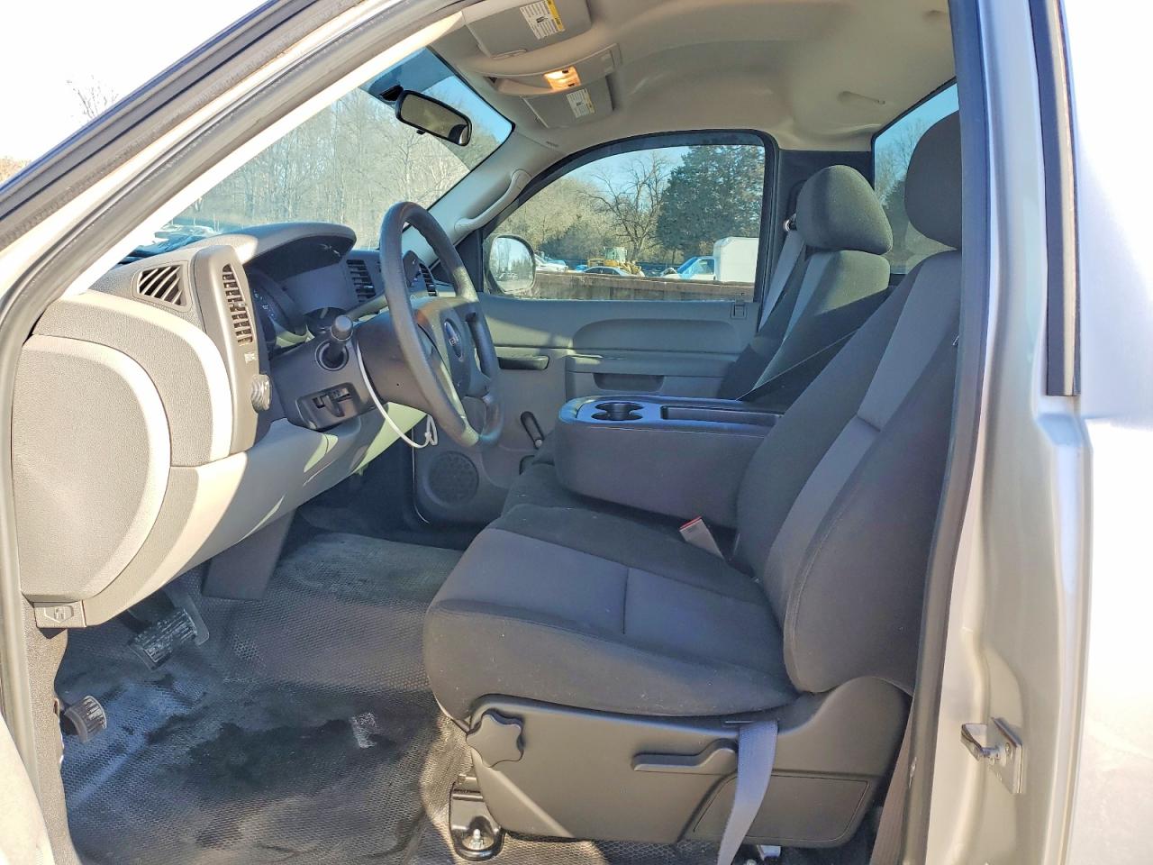 2011 GMC SIERRA C1500 photo 10