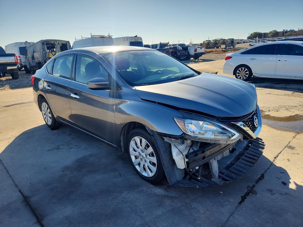 2017 NISSAN SENTRA S photo 4