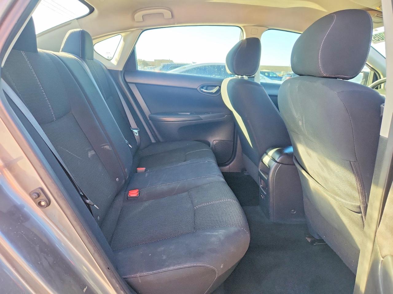 2017 NISSAN SENTRA S photo 10
