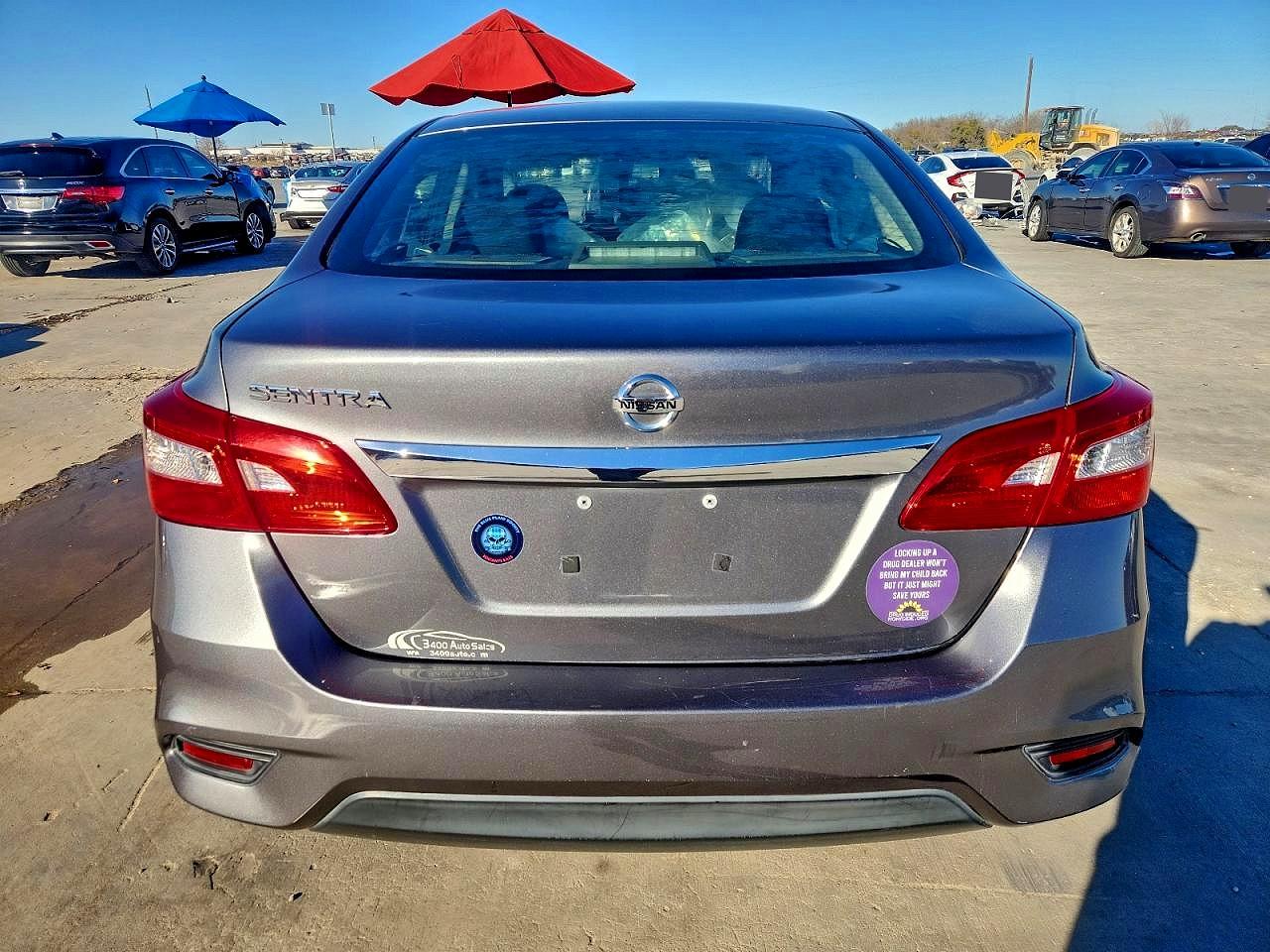 2017 NISSAN SENTRA S photo 6