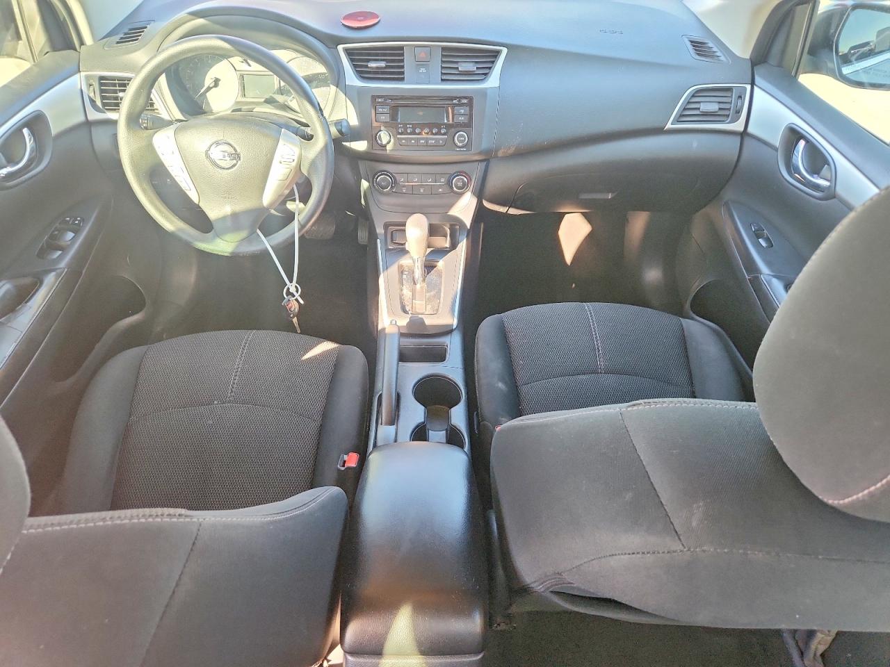 2017 NISSAN SENTRA S photo 8