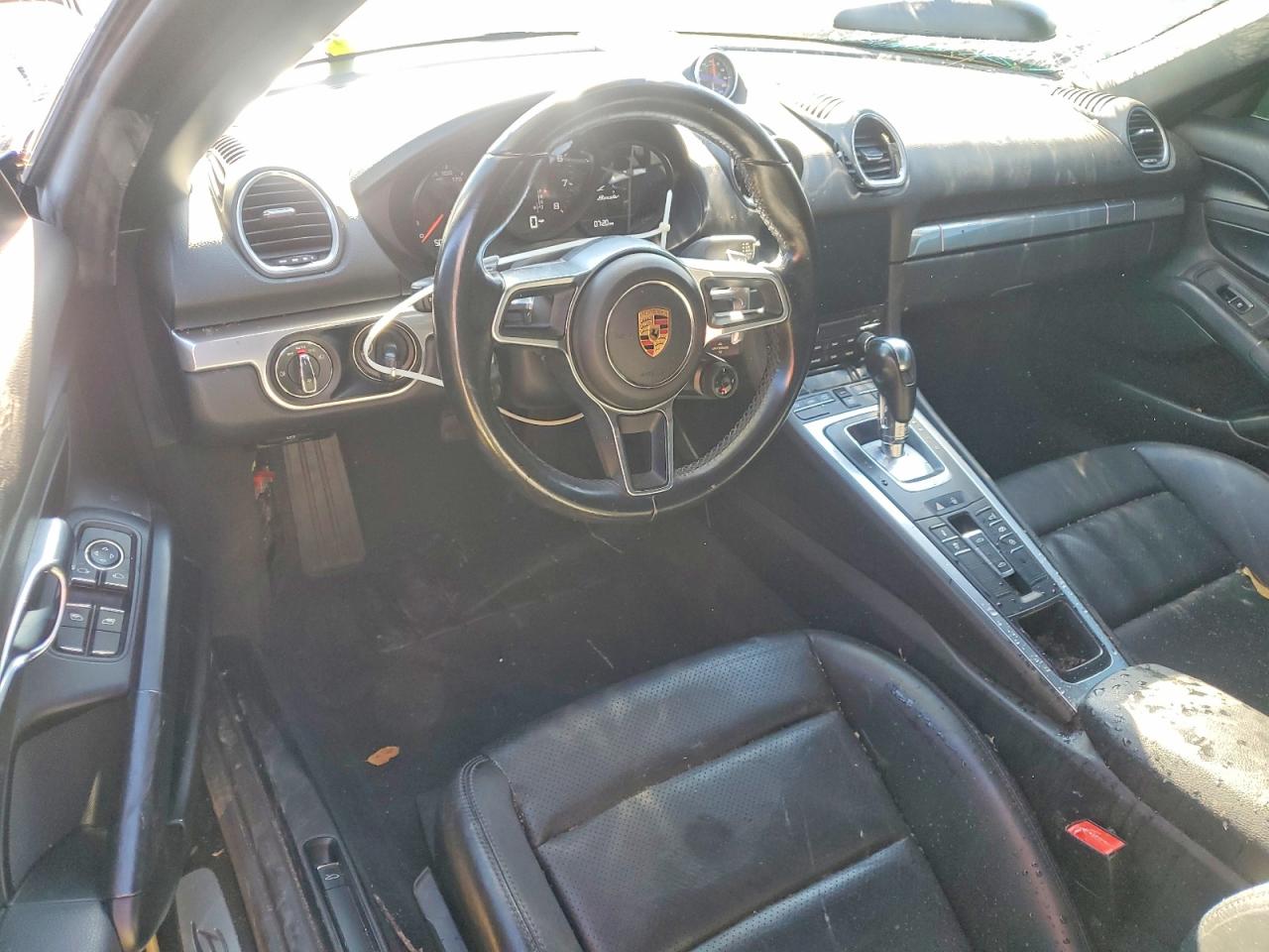2017 PORSCHE BOXSTER photo 8