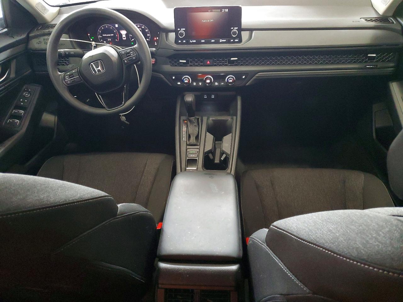 2025 HONDA ACCORD SE photo 8