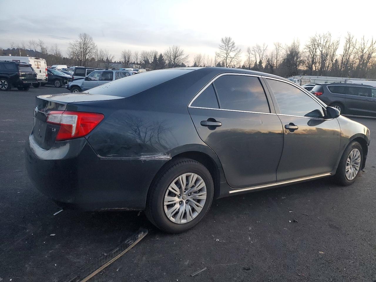 2012 TOYOTA CAMRY BASE photo 3