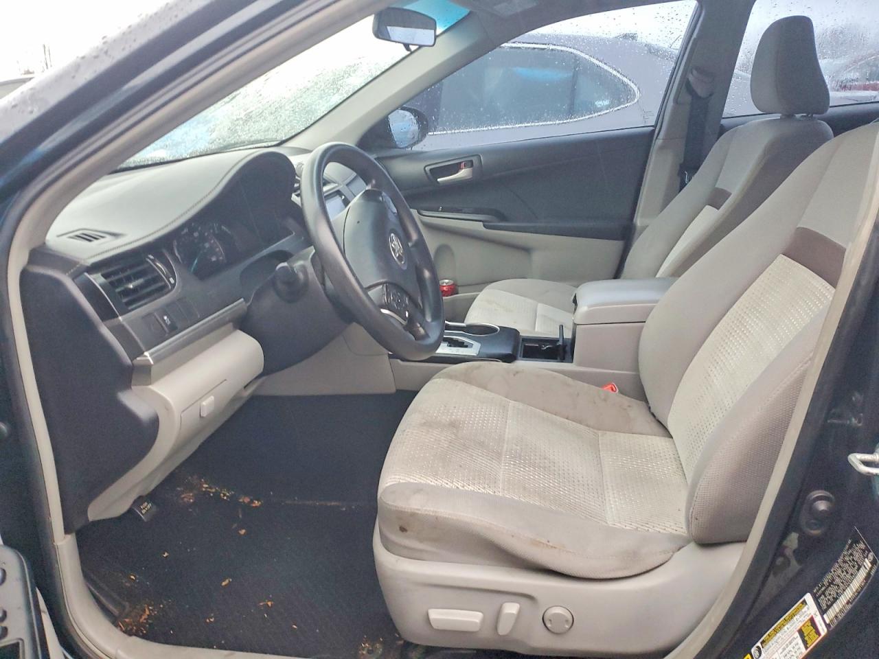 2012 TOYOTA CAMRY BASE photo 7